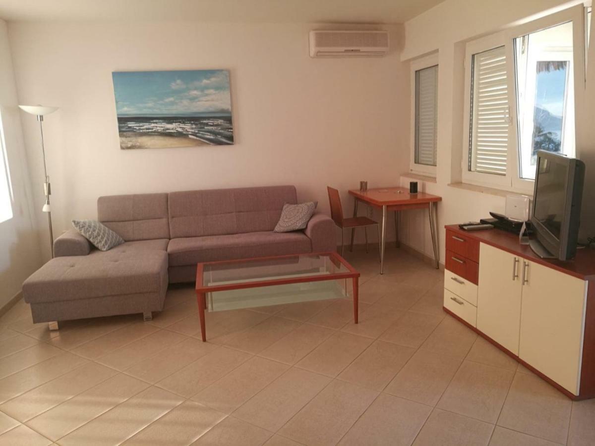 Apartment Diwa Brela Kültér fotó